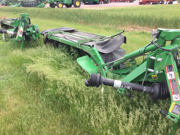 Main image John Deere R240