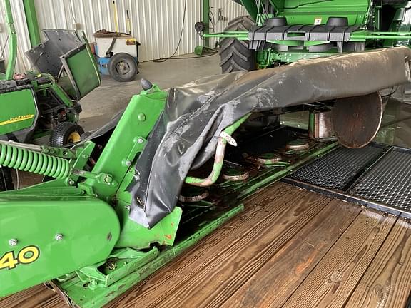 Image of John Deere R240 equipment image 3