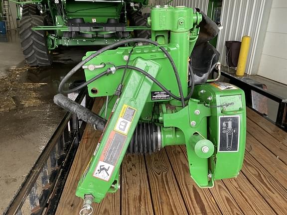 Image of John Deere R240 equipment image 2