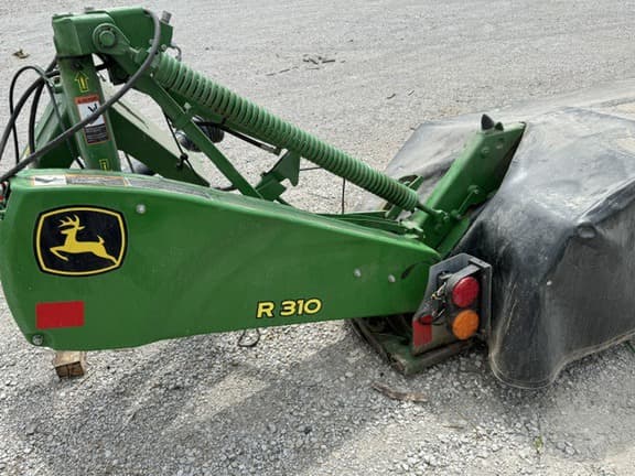Image of John Deere R310 equipment image 3
