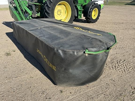 Image of John Deere R310 equipment image 1