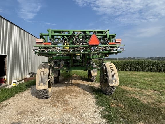 Image of John Deere R4023 equipment image 3