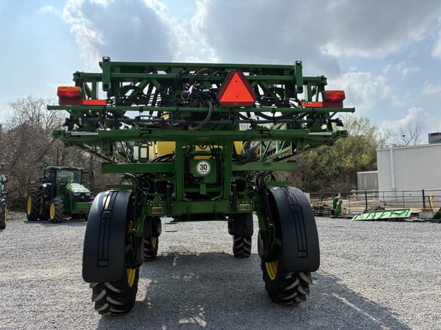 Image of John Deere R4023 equipment image 3