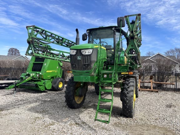 2021 John Deere R4023 Equipment Image0