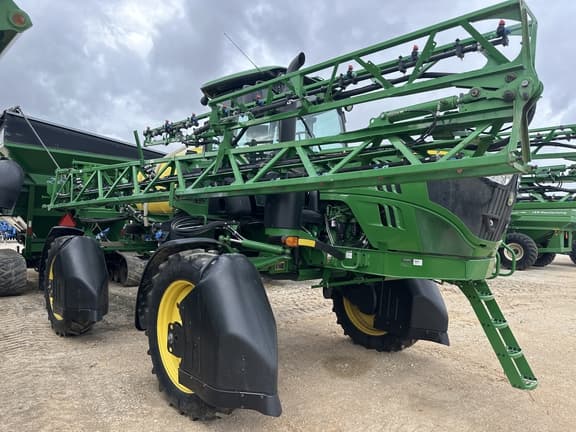Image of John Deere R4023 Primary image