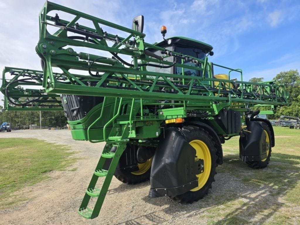 2021 John Deere R4023 Equipment Image0