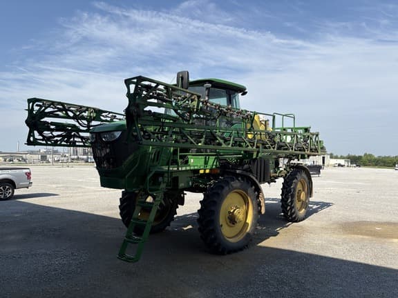 Image of John Deere R4023 equipment image 2