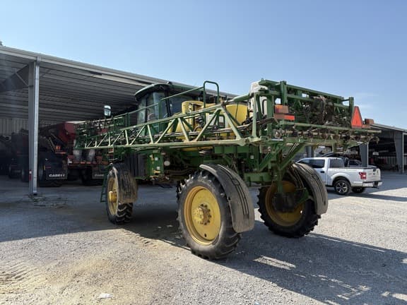 Image of John Deere R4023 equipment image 3