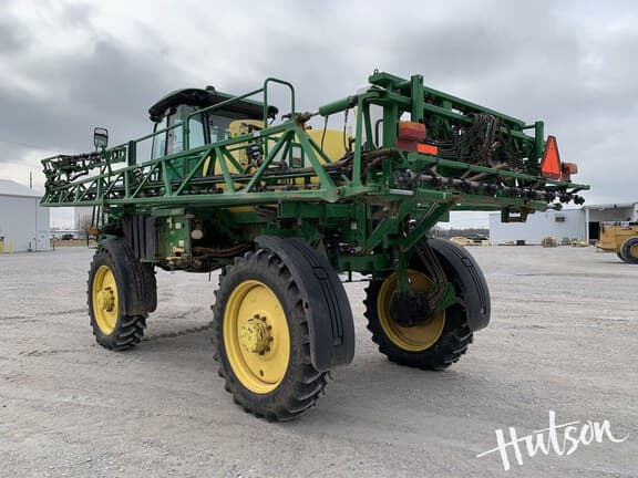 Image of John Deere R4023 equipment image 3