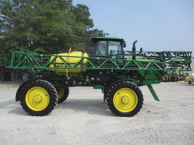 Image of John Deere R4023 equipment image 3