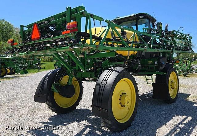 Image of John Deere R4023 equipment image 4