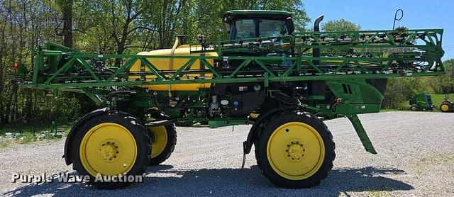 Image of John Deere R4023 equipment image 3