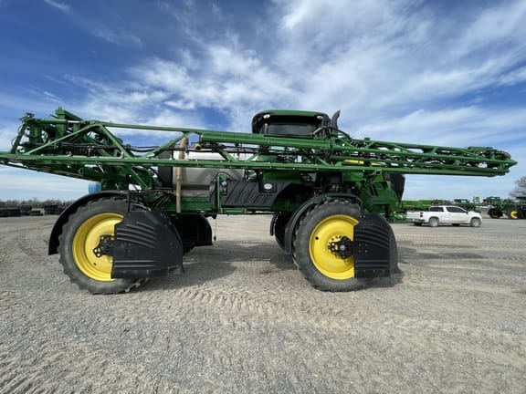 Main image John Deere R4030