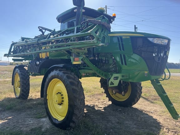 2021 John Deere R4030 Equipment Image0