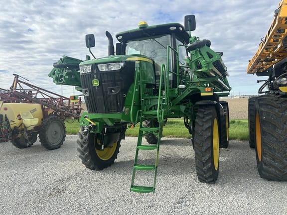 2021 John Deere R4030 Equipment Image0