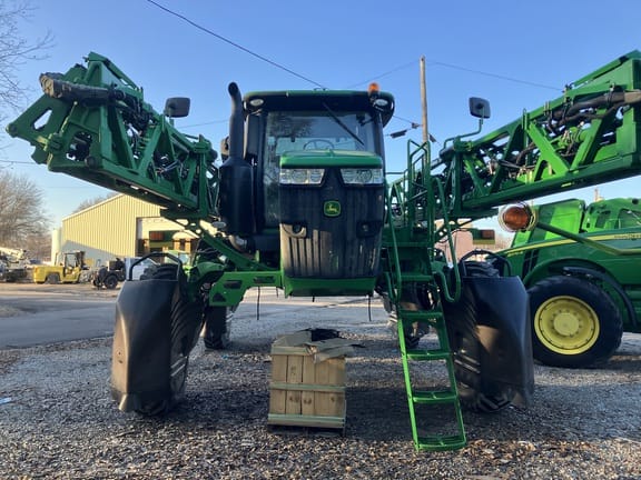 2021 John Deere R4030 Equipment Image0