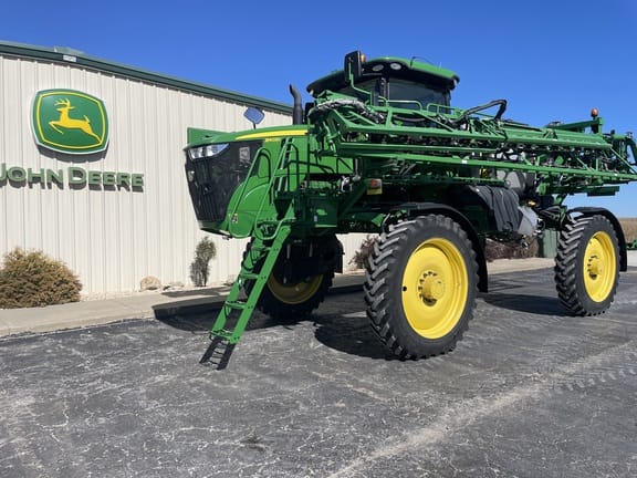 Main image John Deere R4030