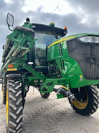 Image of John Deere R4030 equipment image 2