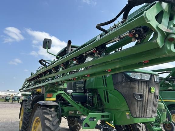 Image of John Deere R4038 equipment image 4