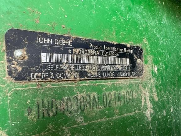 Image of John Deere R4038 equipment image 1