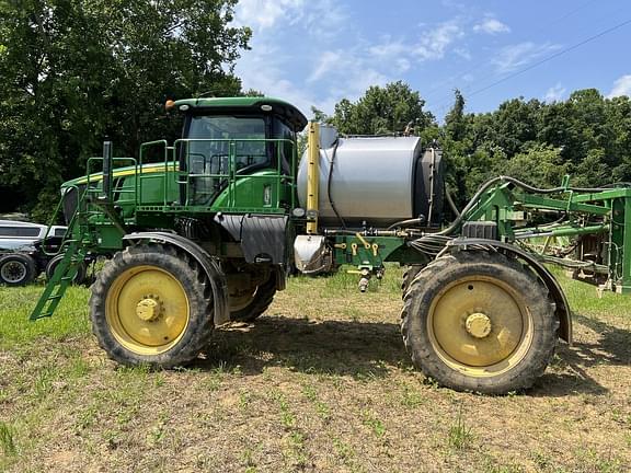 Image of John Deere R4038 equipment image 2