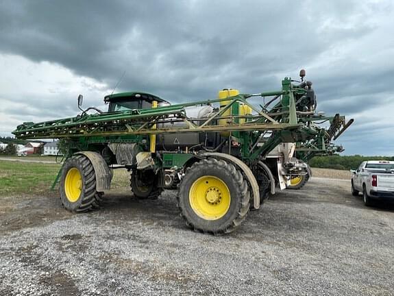 Image of John Deere R4038 equipment image 4