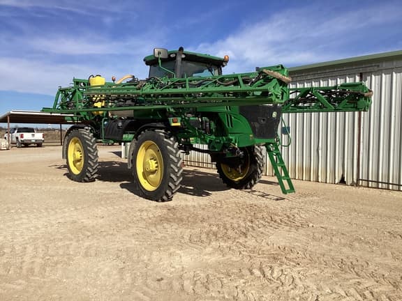 Image of John Deere R4038 equipment image 4