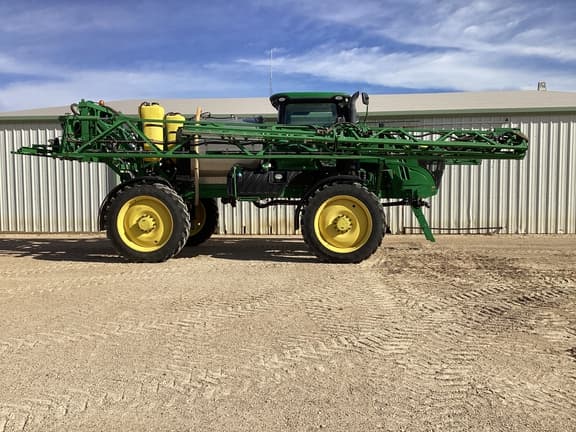 Image of John Deere R4038 equipment image 3