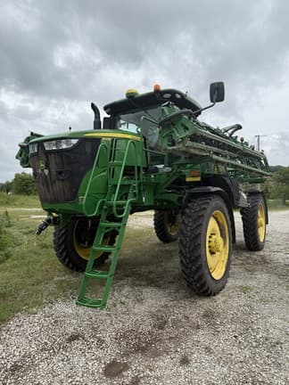 Image of John Deere R4038 equipment image 1