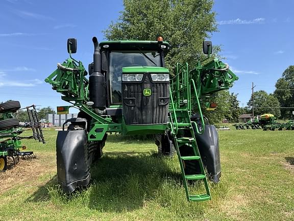 Image of John Deere R4030 equipment image 2