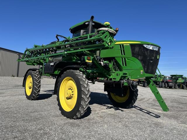 Image of John Deere R4038 equipment image 1