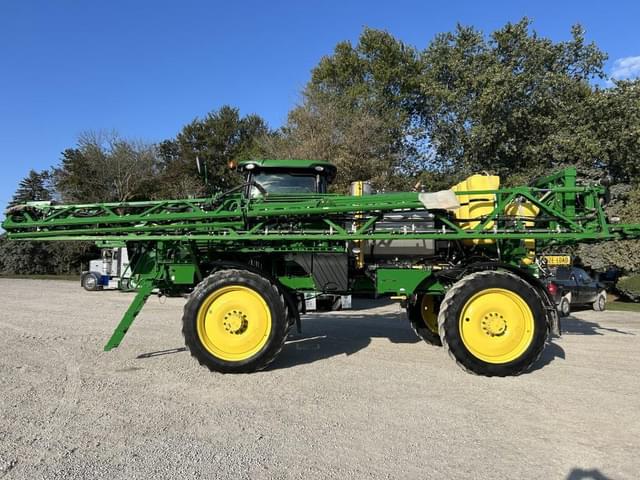 Image of John Deere R4038 equipment image 2