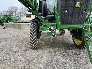 Main image John Deere R4038 10