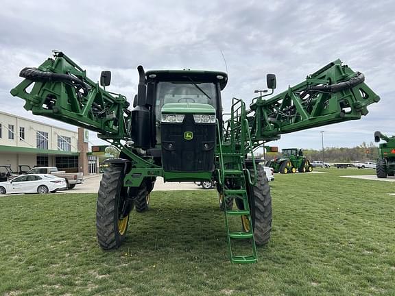 Image of John Deere R4038 equipment image 2