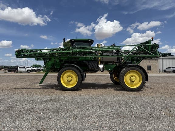 Image of John Deere R4038 equipment image 2