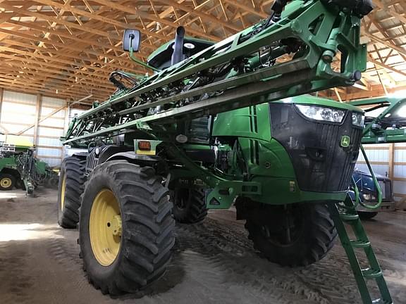 Image of John Deere R4038 equipment image 1