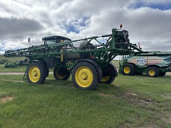 Image of John Deere R4038 equipment image 3