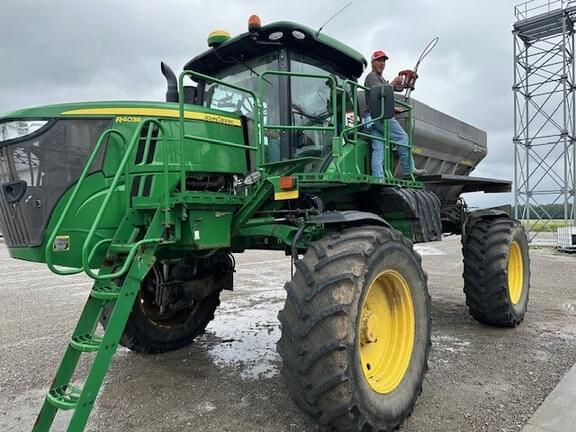 Image of John Deere R4038 Primary image