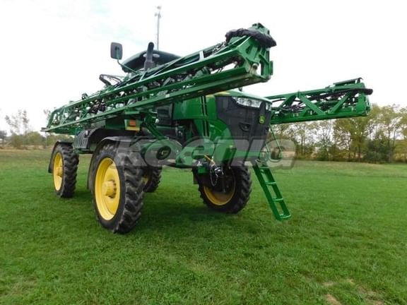 Main image John Deere R4038