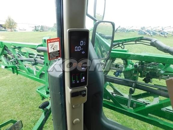 Main image John Deere R4038 11