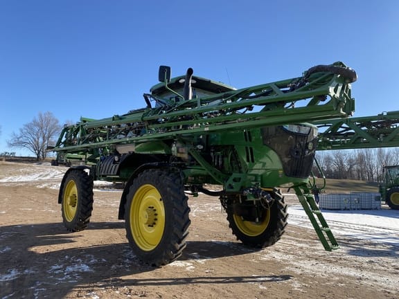 Main image John Deere R4038