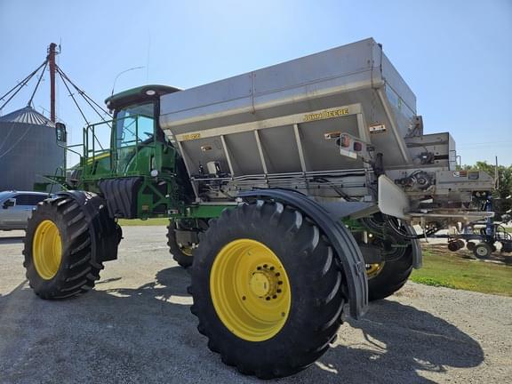 Image of John Deere R4038 equipment image 2