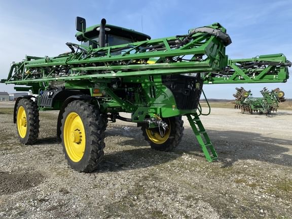Main image John Deere R4038