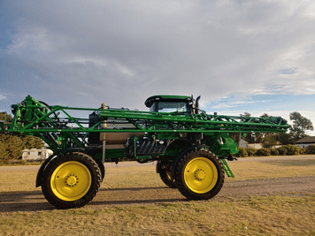 Main image John Deere R4038