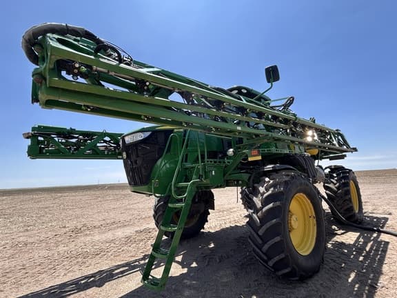 Image of John Deere R4038 equipment image 3