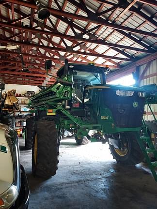 Image of John Deere R4038 equipment image 4