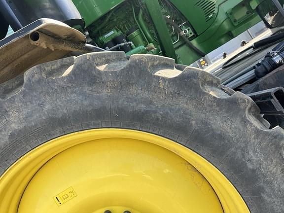 Image of John Deere R4038 equipment image 4