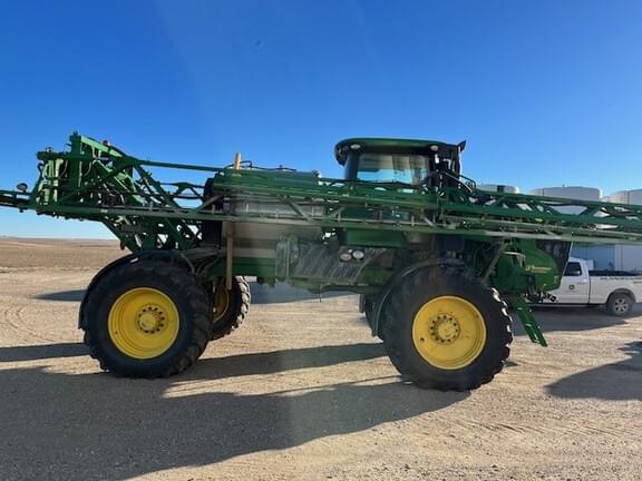 Image of John Deere R4038 equipment image 2