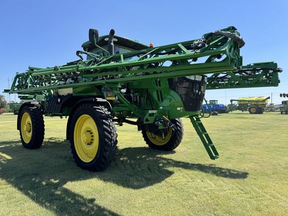 2021 John Deere R4038 Equipment Image0