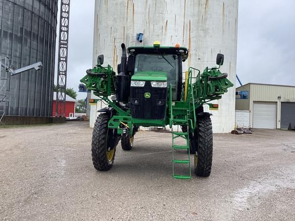 Image of John Deere R4038 equipment image 1